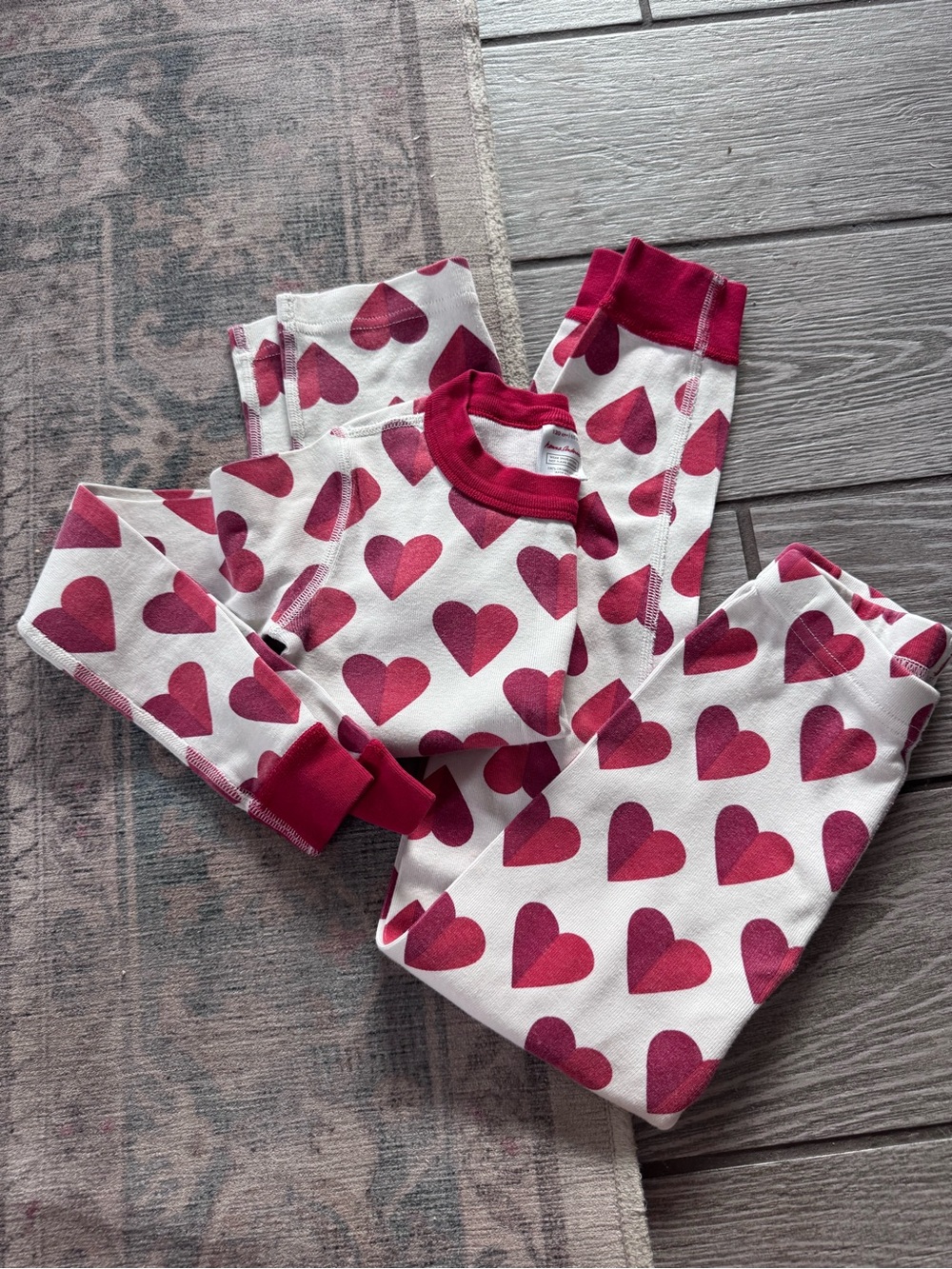 Hanna Andersson organic cotton White Pajama Set with Heart Print size 6/7 120